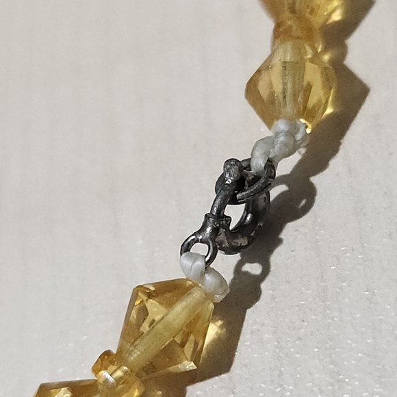 Vintage Circa 1960 Amber Glass Bead Necklace - Picture 3 of 6